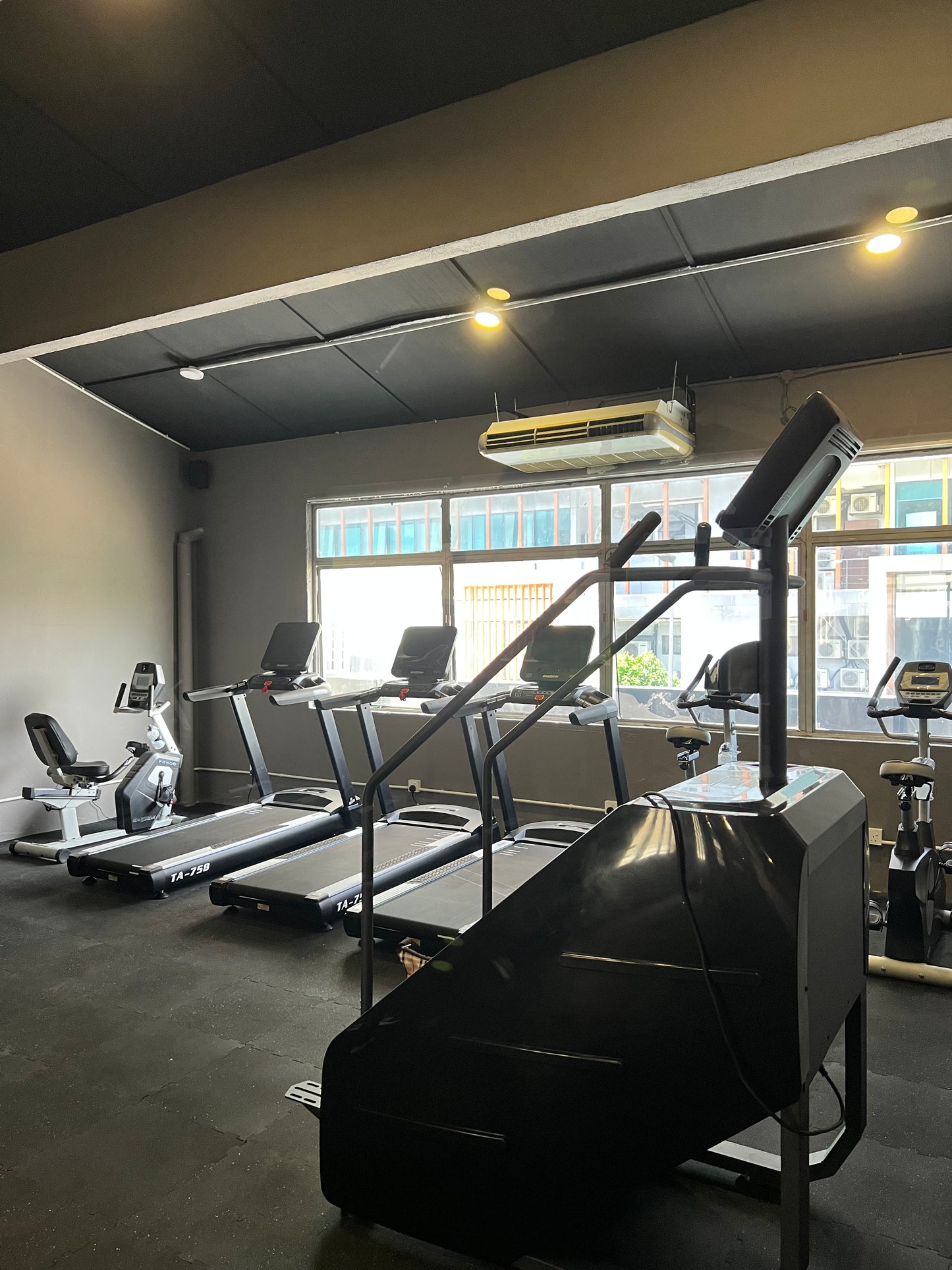 GYM MEMBERSHIP PACKAGE